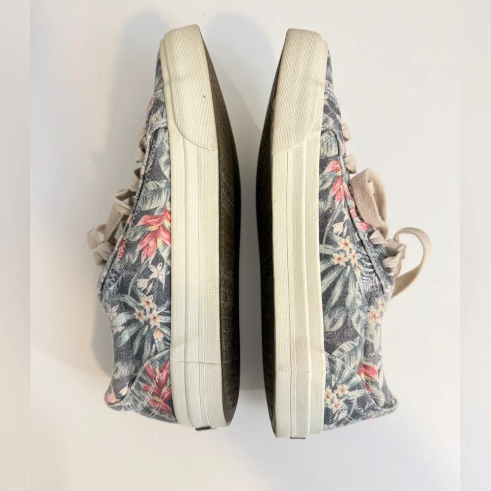 Taos Plim Soul tropical palm leaf floral canvas comfort orthotic sneaker 7.5